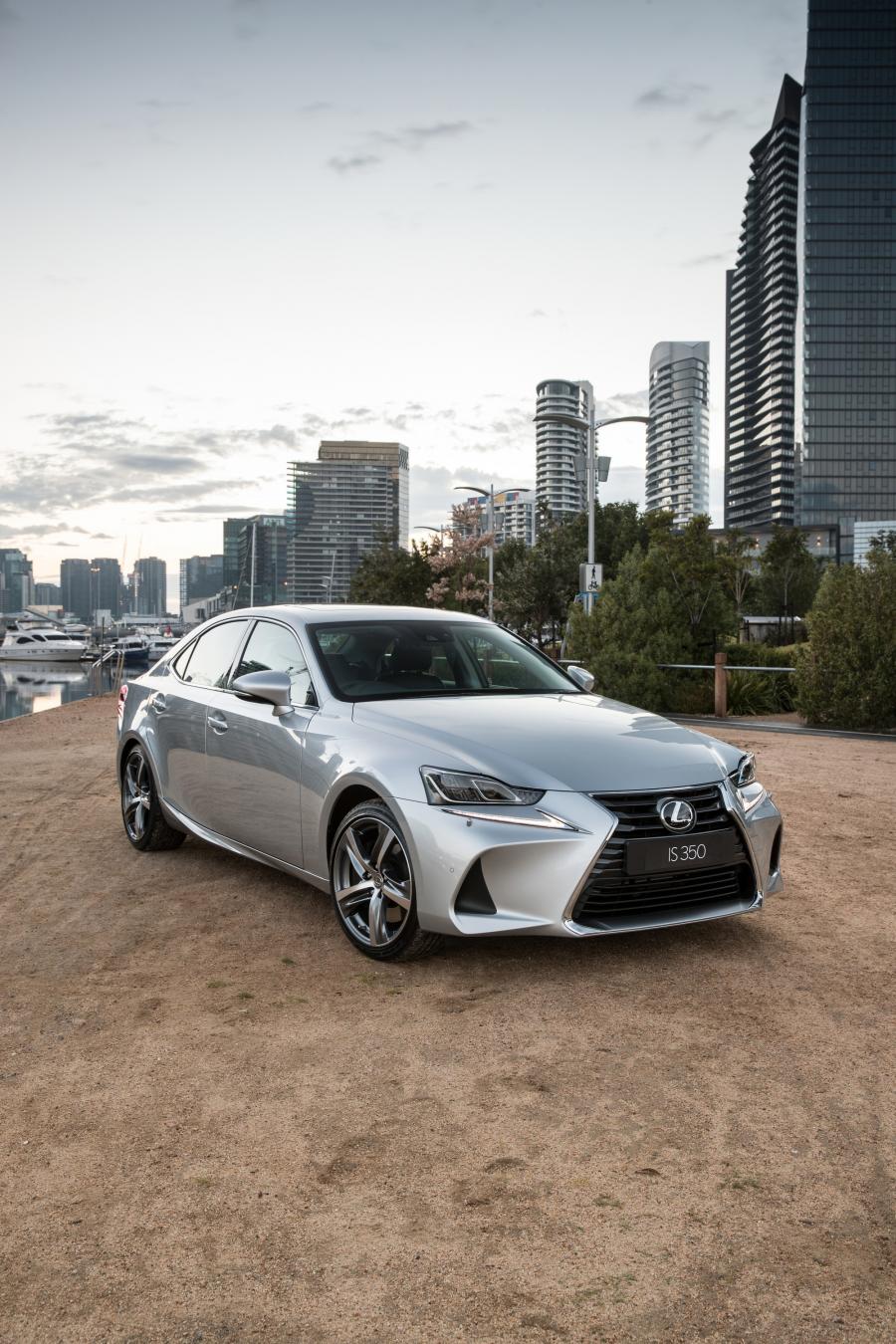  Lexus IS350 2016 года  (AU) (фото 4 из 8)